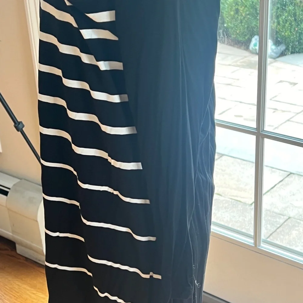 NWT White House Black Market Cowl Neck Dress Women's size L - Picture 4 of 8